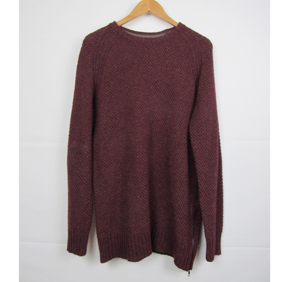Forever 21 Other - Forever 21 Men’s Burgundy Crewneck Sweater